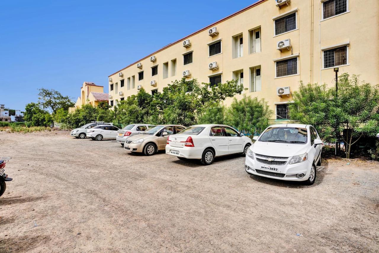 Sai Vidisha Palace Shirdi Exterior photo