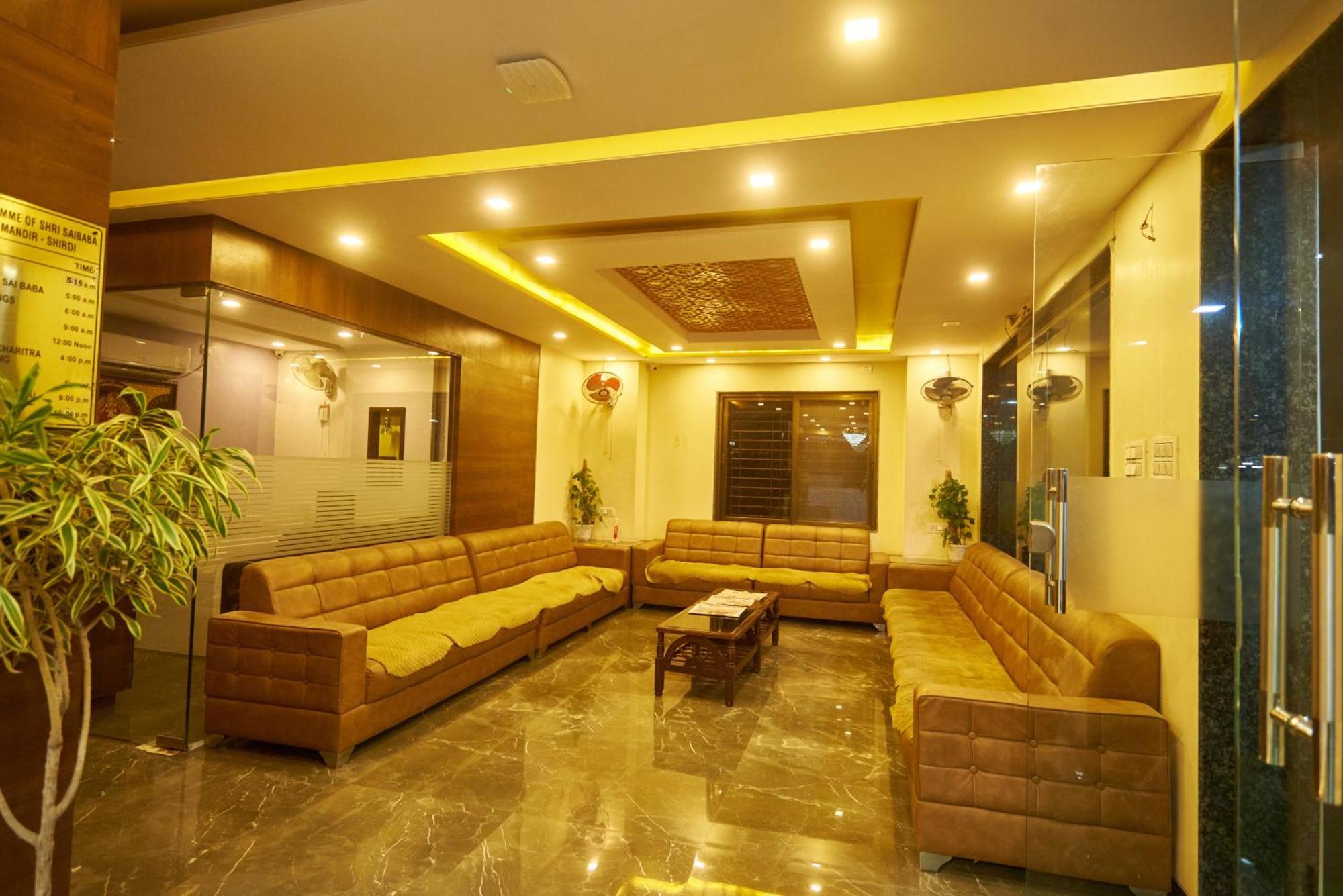 Sai Vidisha Palace Shirdi Exterior photo